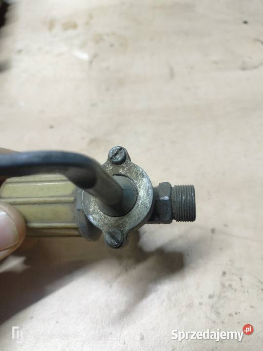 Kranik paliwa trabant Łubno sprzedam