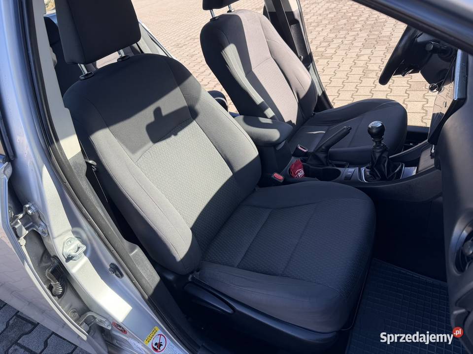 Ładna Corolla LIFT GAZ SEKWENCJA Ledy Tablet Śrem