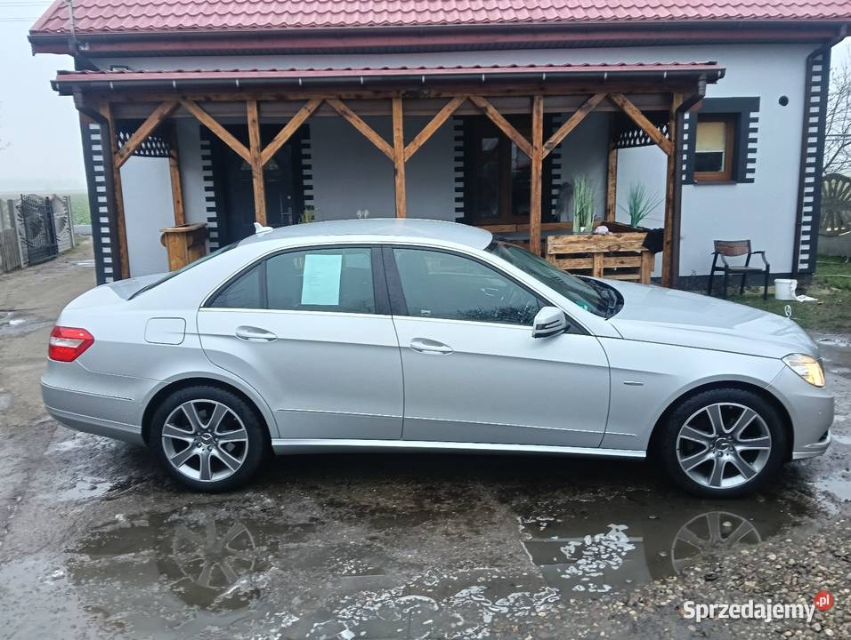 Mercedes Benz E Clasa W 212 srebrny Włocławek
