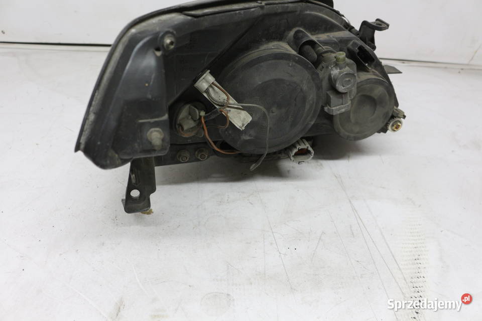 Nissan Primera P12 lampa lewa przód xenon Prochowice sprzedam