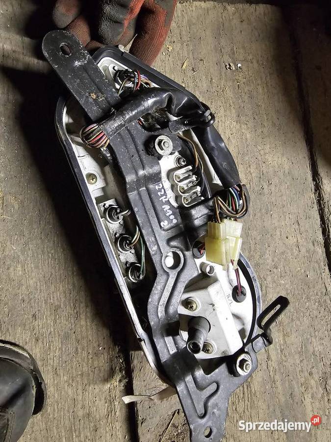 Kawasaki ZZR 600 licznik prędkościomierz zegar