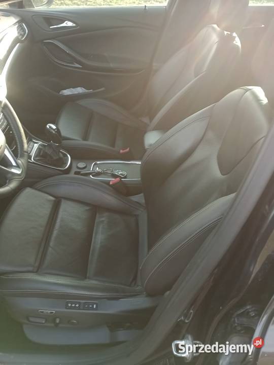 sprzedam astrę K 2018 r 16 biturbo Wadowice