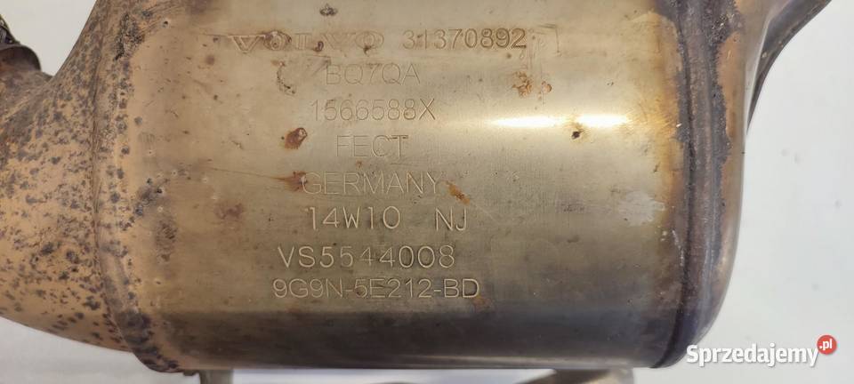 VOLVO XC60 V70 XC70 KATALIZATOR 24D 31370892