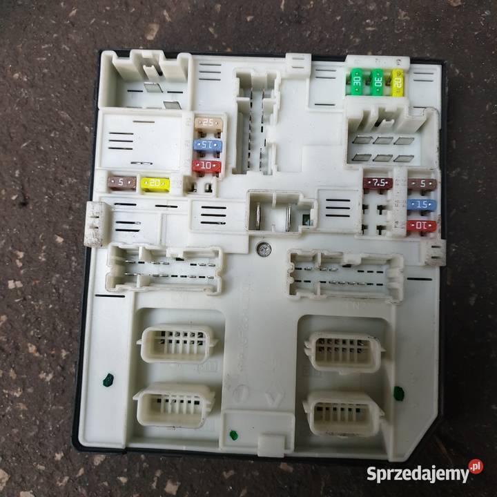 RENAULT ZOE MODUL STEROWNIK USM BSI 284B64259R Łochowice sprzedam