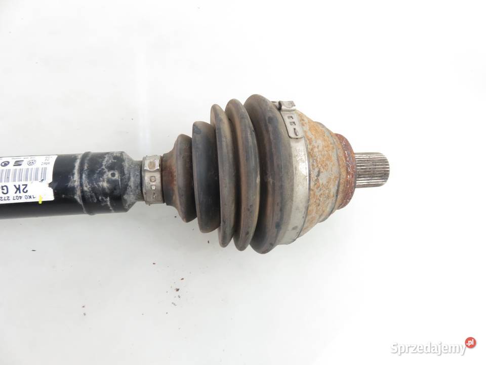 PÓŁOŚ PRAWA PRZEDNIA AUDI A3 8P 20 TDI DSG osobowe