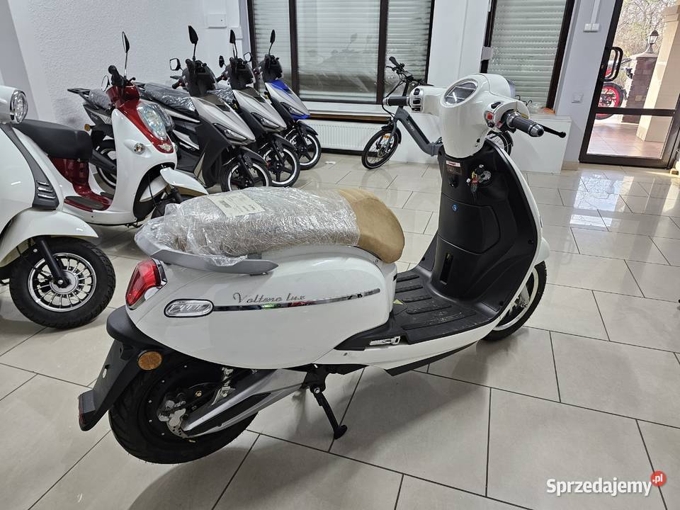 Zipp Volteno Lux skuter elektryczny skuter Kobyłka