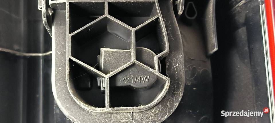 LAMPA LEWA TYŁ TOYOTA PROACE II 9808243180 Pozostałe Pozostałe kujawsko-pomorskie Lipno