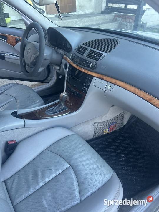 Mercedes W211 27CDI Rok produkcji 2003 Ełganowo