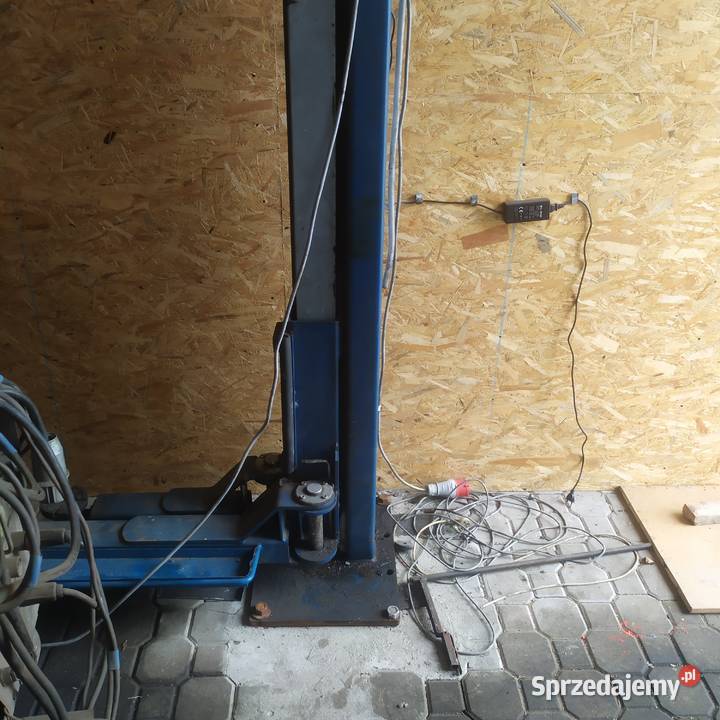 Podnośnik 2 kolumnowy śrubowy lubelskie Pniówek