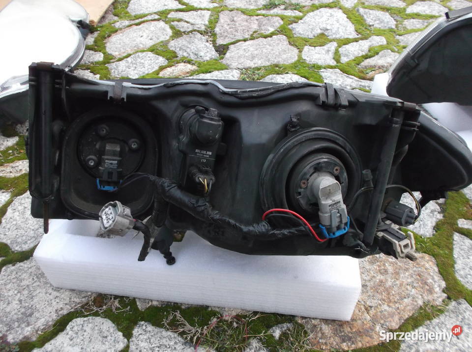lampa chrysler 300m pr dolnośląskie Złotoryja