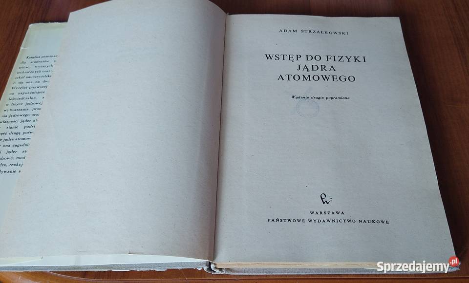 Wstęp do fizyki jądra atomowego Adam