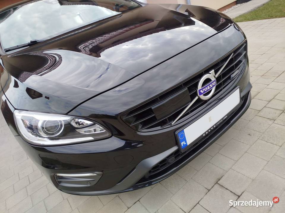 Volvo V60 R Design 2017 190KM