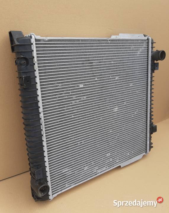 IVECO EUROCARGO CHŁODNICA CIECZY WODY EURO 6