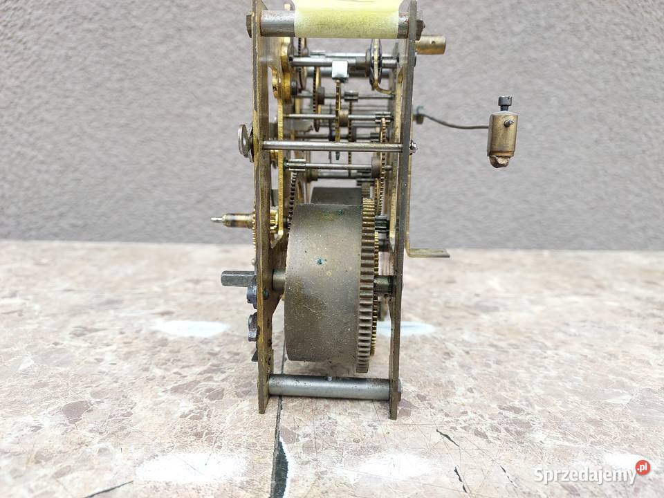 804 Mechanizm starego zegara ściennego GB P42