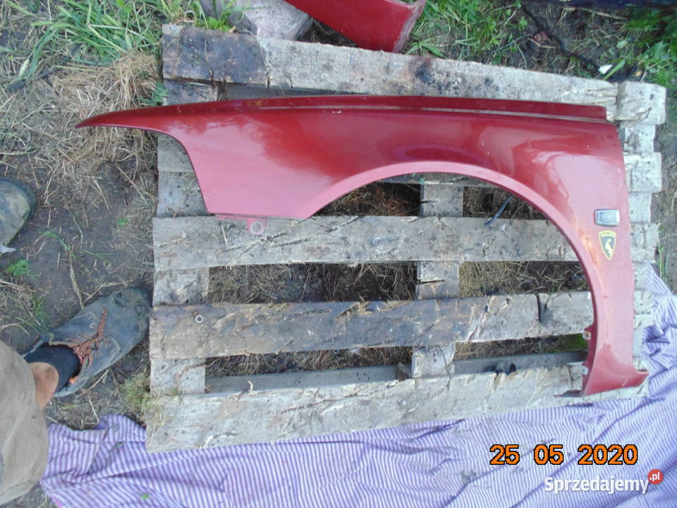 Błotnik lewy Volvo v40 s40 lift 20002004 bordowy Kraków sprzedam