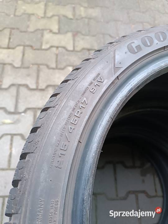 Opony zimowe Goodyear Ultra Grip 215 45 17 Katowice