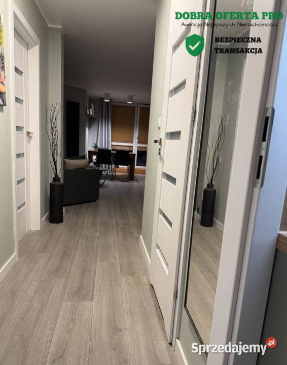 4 POKOJE 866 M 2 MIEJSCA W HALI Gdańsk sprzedam