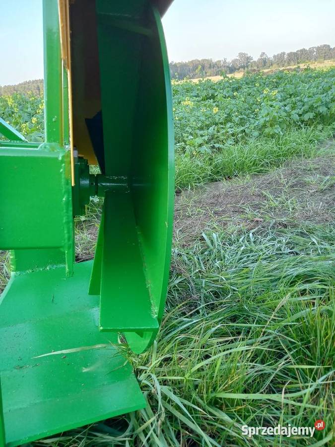 Obsypnik pryzm kiszonki Kuczewola