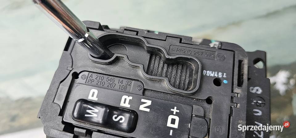 Wybierak mercedes w202 pp202267054 2105451432 Rok produkcji 1998 wielkopolskie Zbąszyń