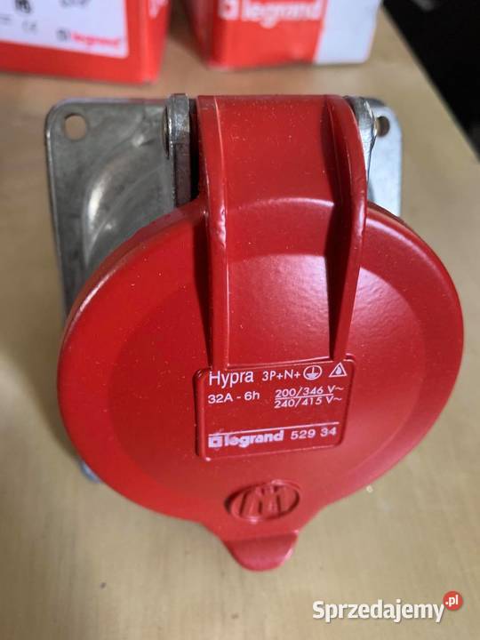 Panel mounting socket inclined outlet HypraIP44 Warszawa