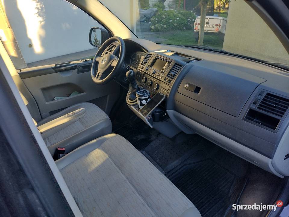 Volkswagen T5 Transporter Blaszak Długi Hak światła do jazdy dziennej Transporter