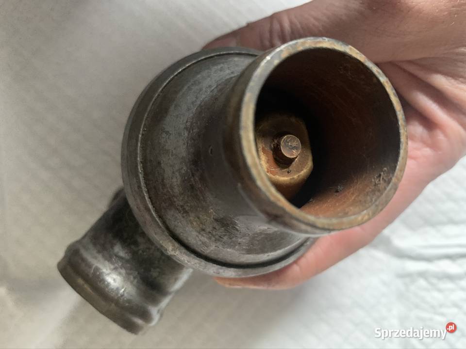 Obudowa termostatu z termostatem do BMW e21 Mszana