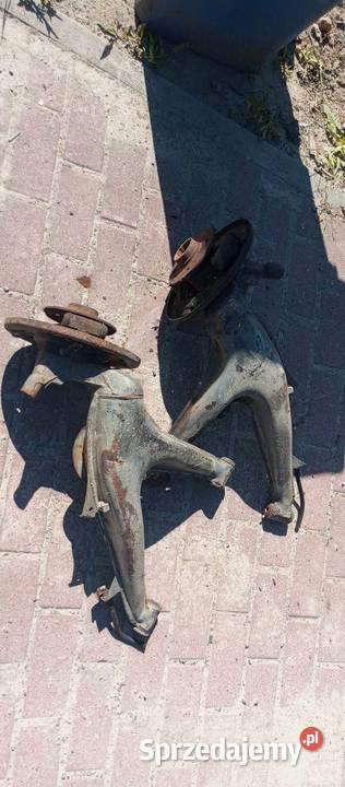 Wahacz wahacze bmw e30 16 18 tył prawy lewy małopolskie Wielka Wieś