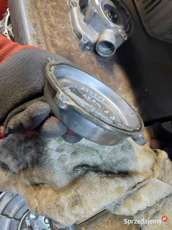 Yamaha xvz 1200 venture pokrywa pompy wody prawa