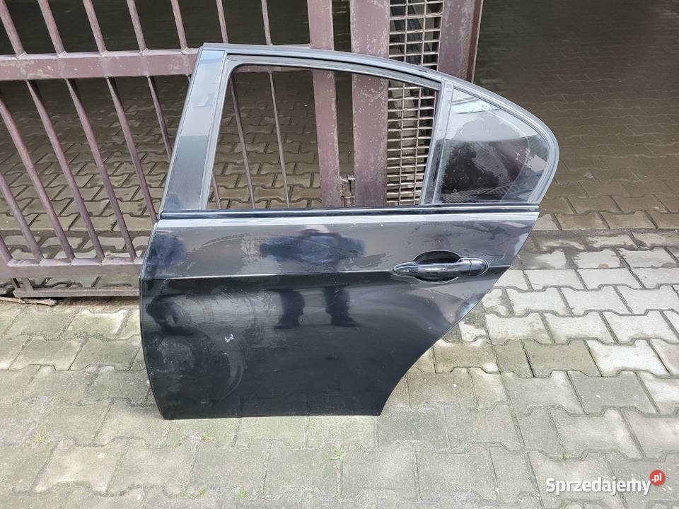 drzwi lewy tył kierowcą e90 czarne Lublin