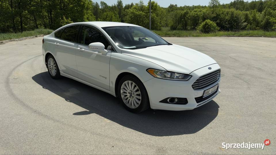Ford fusion 20 Hybrid Automat skóry skórzana tapicerka Fusion Dąbrowa Tarnowska sprzedam