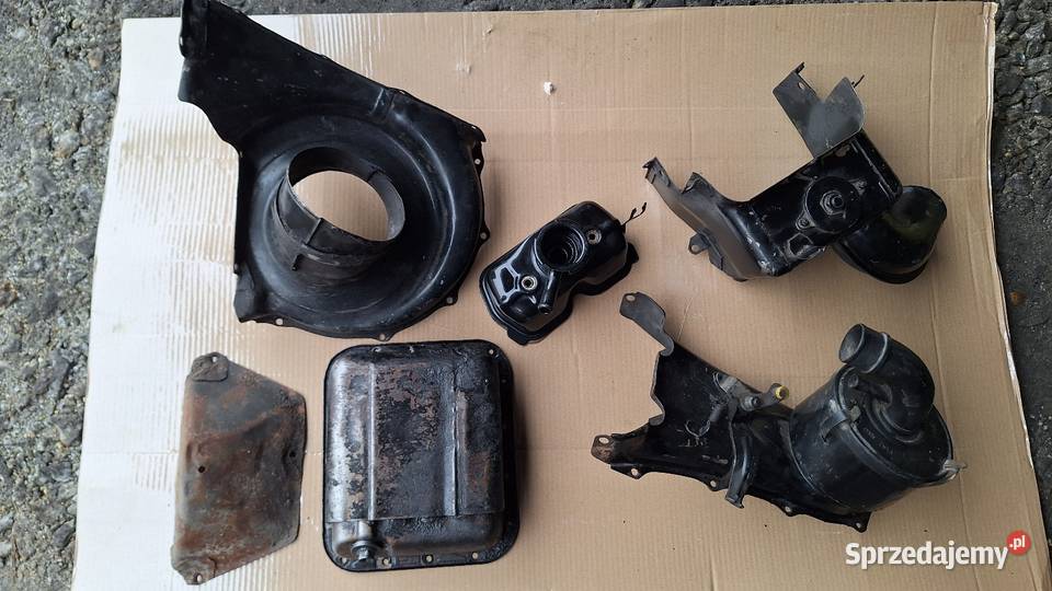 Fiat 126p kierownica FL osłony silnika blachy wielkopolskie Środa Wielkopolska sprzedam