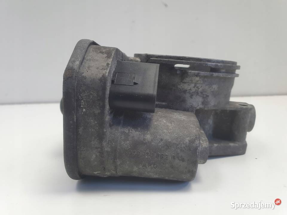 VW Golf V 20 TDI PRZEPUSTNICA 038128063G Przepustnice Janów sprzedam