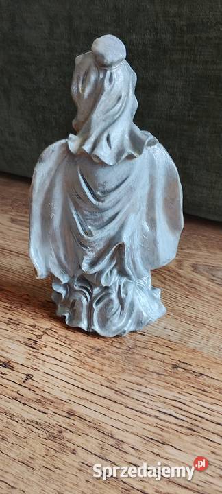 Piękna figura Matki Bożej Klęczącej 23 stan kujawsko-pomorskie