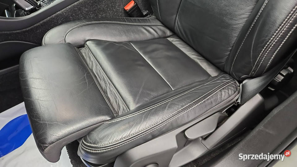 Volvo XC 40 Recharge AWD Core aut Z Polskiego lakier metallic Warszawa