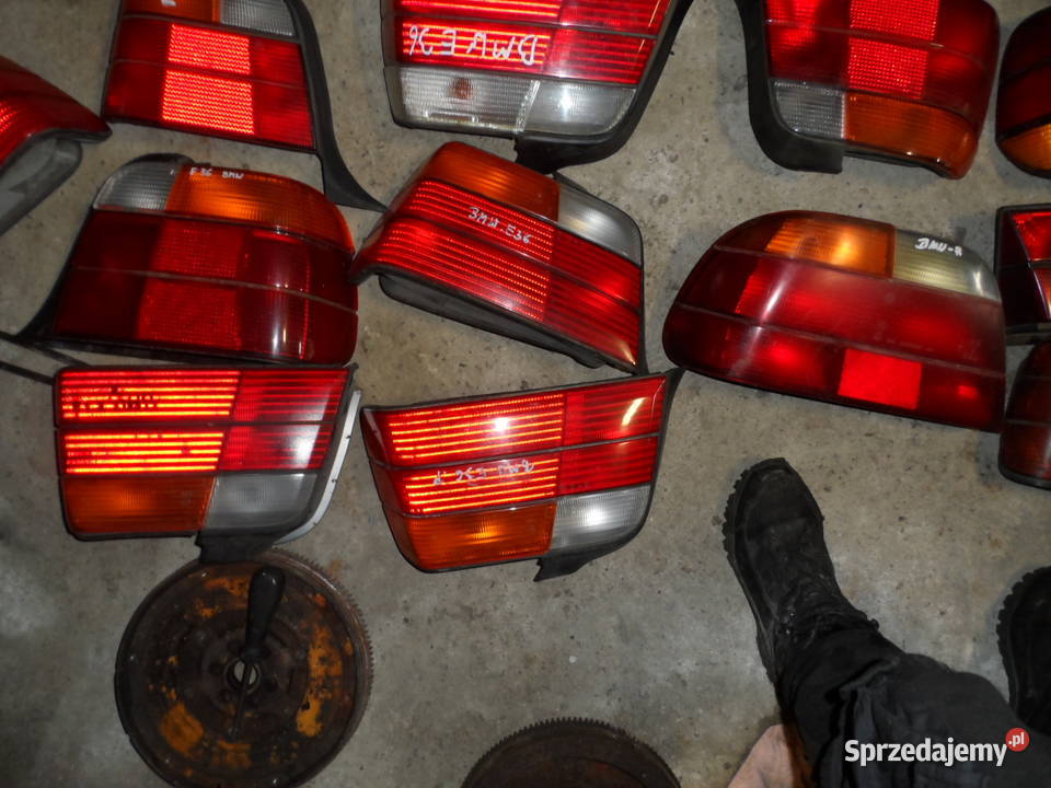BMW model E30 do E46 i model 5 do 7 lampa tył PL osobowe Gościcino
