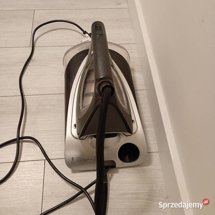 Żelazko parowe ze stacją Niedrzwica Duża