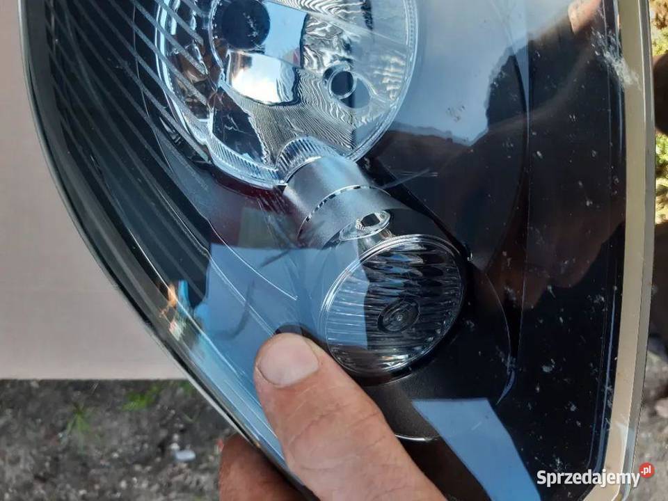 Lampa przednia lewa VW Golf VI Plus 5M1941005G osobowe dolnośląskie