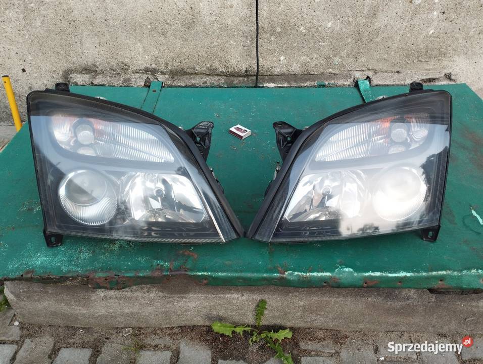 Lampy przednie Opel Vectra C osobowe Oświetlenie Włocławek
