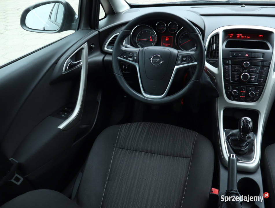 Opel Astra 14 T radio Łódź