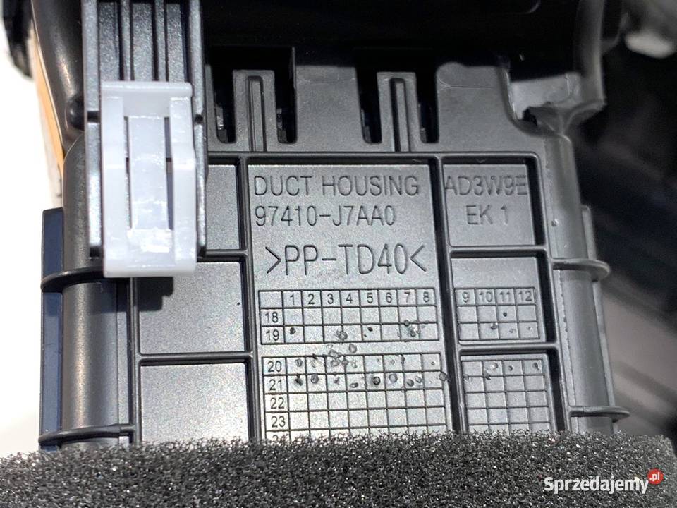 KRATKA NAWIEWU PRZÓD ŚRODKOWA KIA CEED Kratki nawiewu