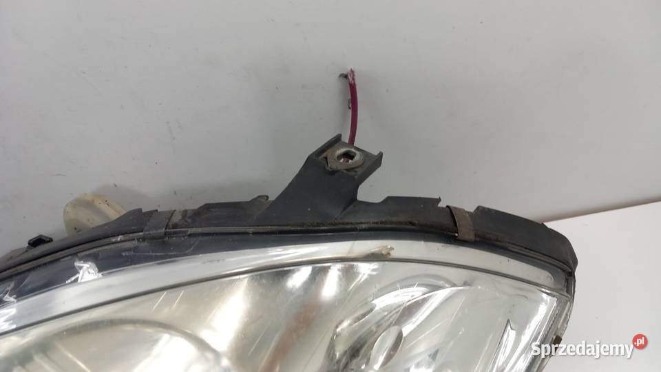 MERCEDES A KLASA W169 LAMPA PRZÓD LEWA EU osobowe Zbierkowo