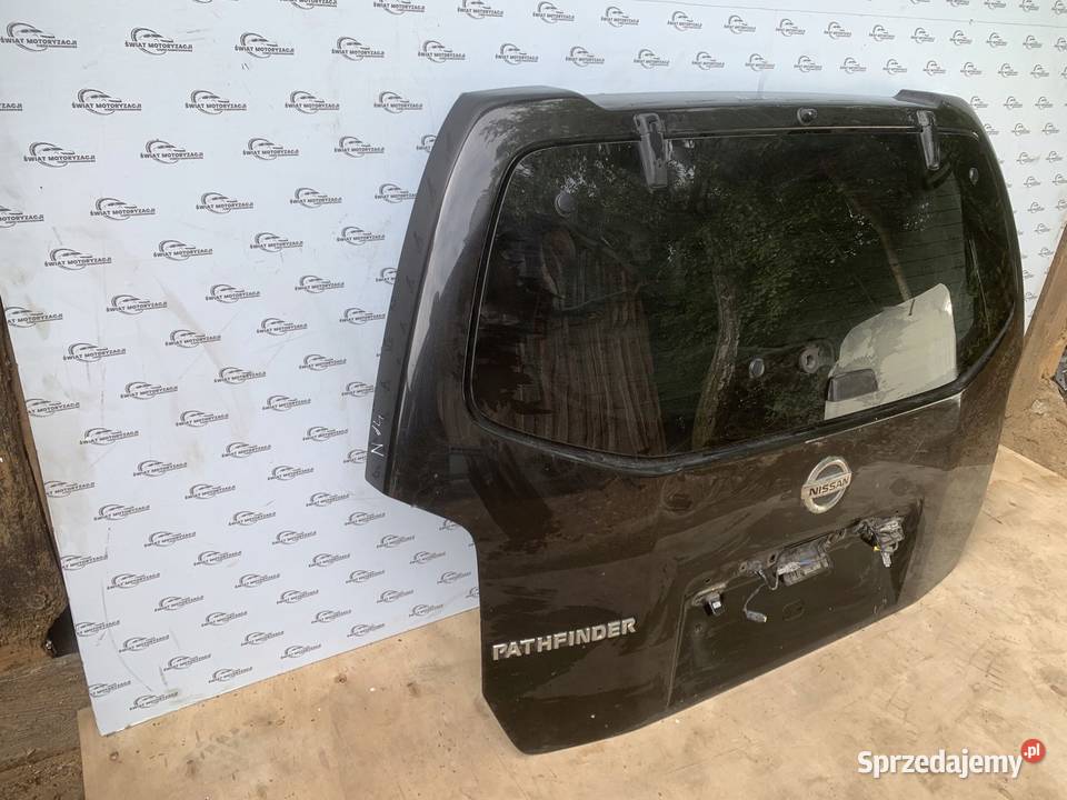 NISSAN PATHFINDER III R51 10r klapa tył