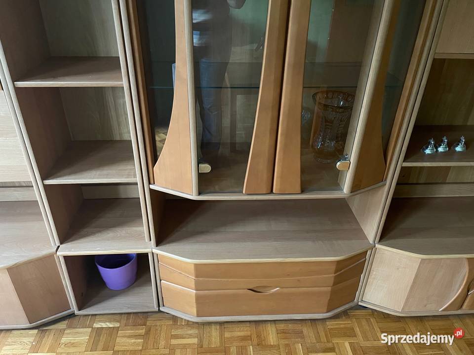 Segment z elementami drewnianymi Wrocław tanio