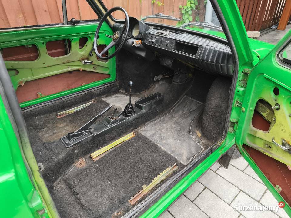 Karoseria Buda Fiat 126p Maluch 1977 I seria Poznań