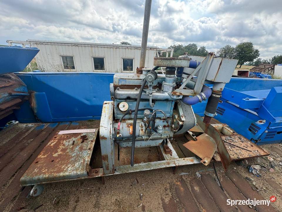 Silnik GM A043A100 4 cylindry chłodzony cieczą Kołodziejewo