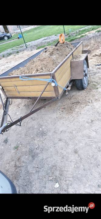 Przyczepka samochodowa