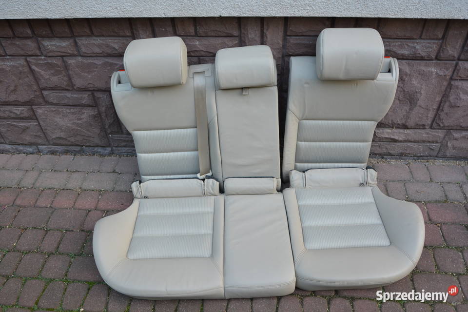 Tylna kanapa Skoda octavia 2 Skóra jasna Jarosław