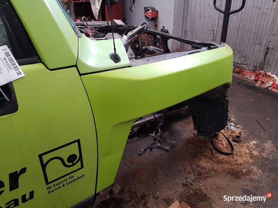 BŁOTNIK PRAWY PRZÓD TOYOTA FJ CRUISER 2008 osobowe Pozostałe Lipno