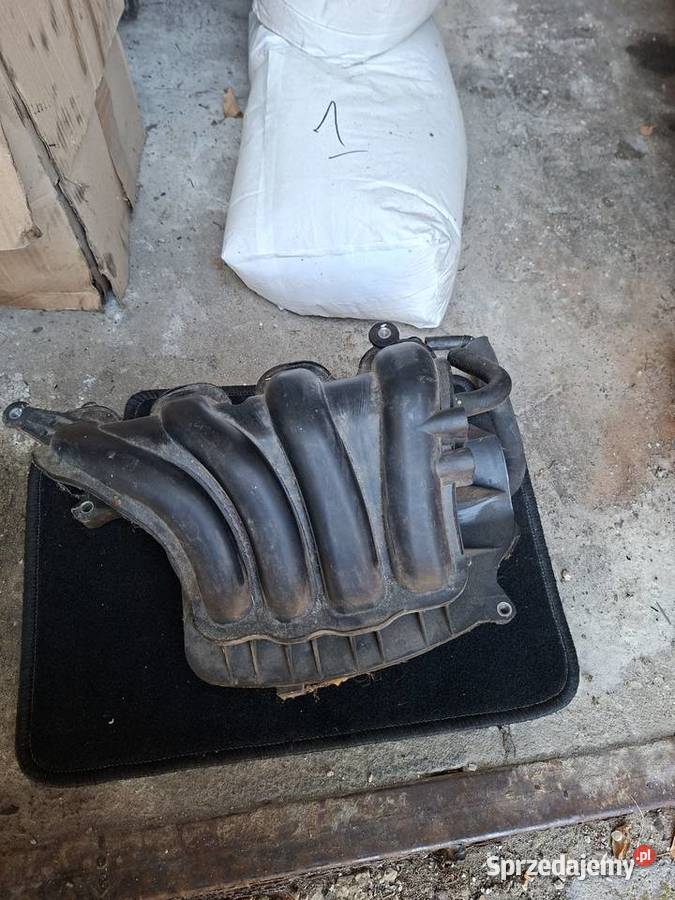 Kolektor ssący HYUNDAI I20 I 12 16V G4LA