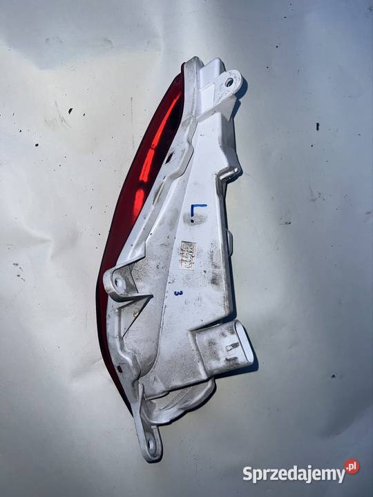 Lampa lewa tył Piaggio Beverly 400 hpe 22r Marka Błotniki Ostrów Wielkopolski